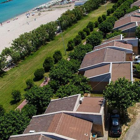 Residence Casabianca Porto San Giorgio Exterior foto